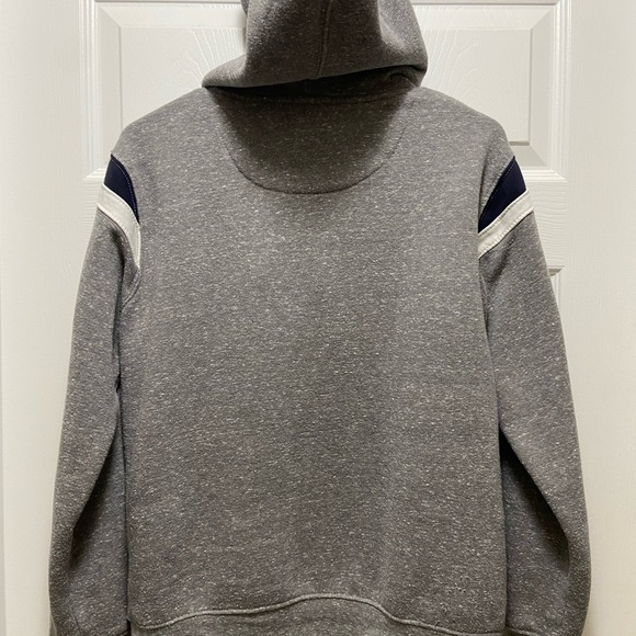 American University Gray Hoodie women’s size small - Picture 5 of 5